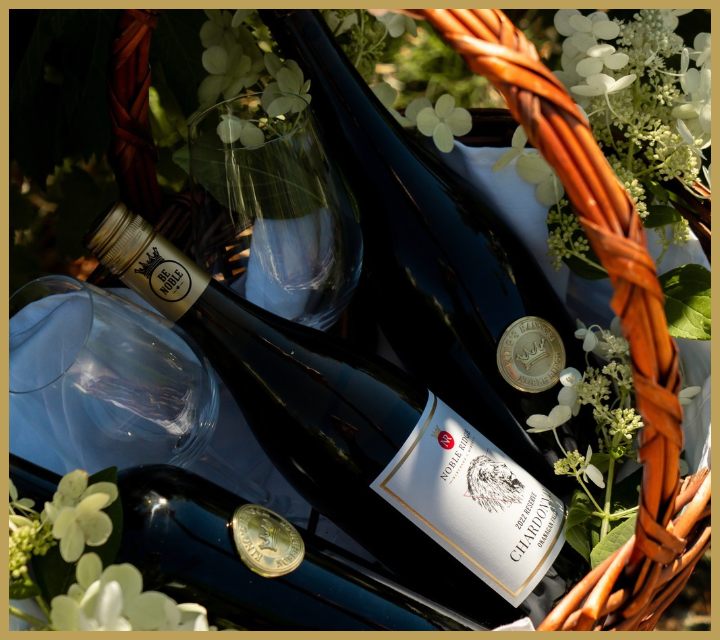 Holiday Cheer In The Heart of Wine Country